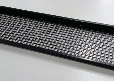 Powder coated aluminium tray vents